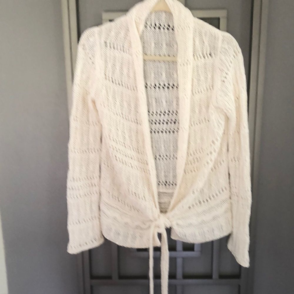One GIrl Who bohemian cream open weave knit sweater. Size M